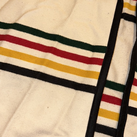 Pendleton Adult Poncho, Never Worn, No Stains 82%wool 18%cotton - Picture 9 of 9